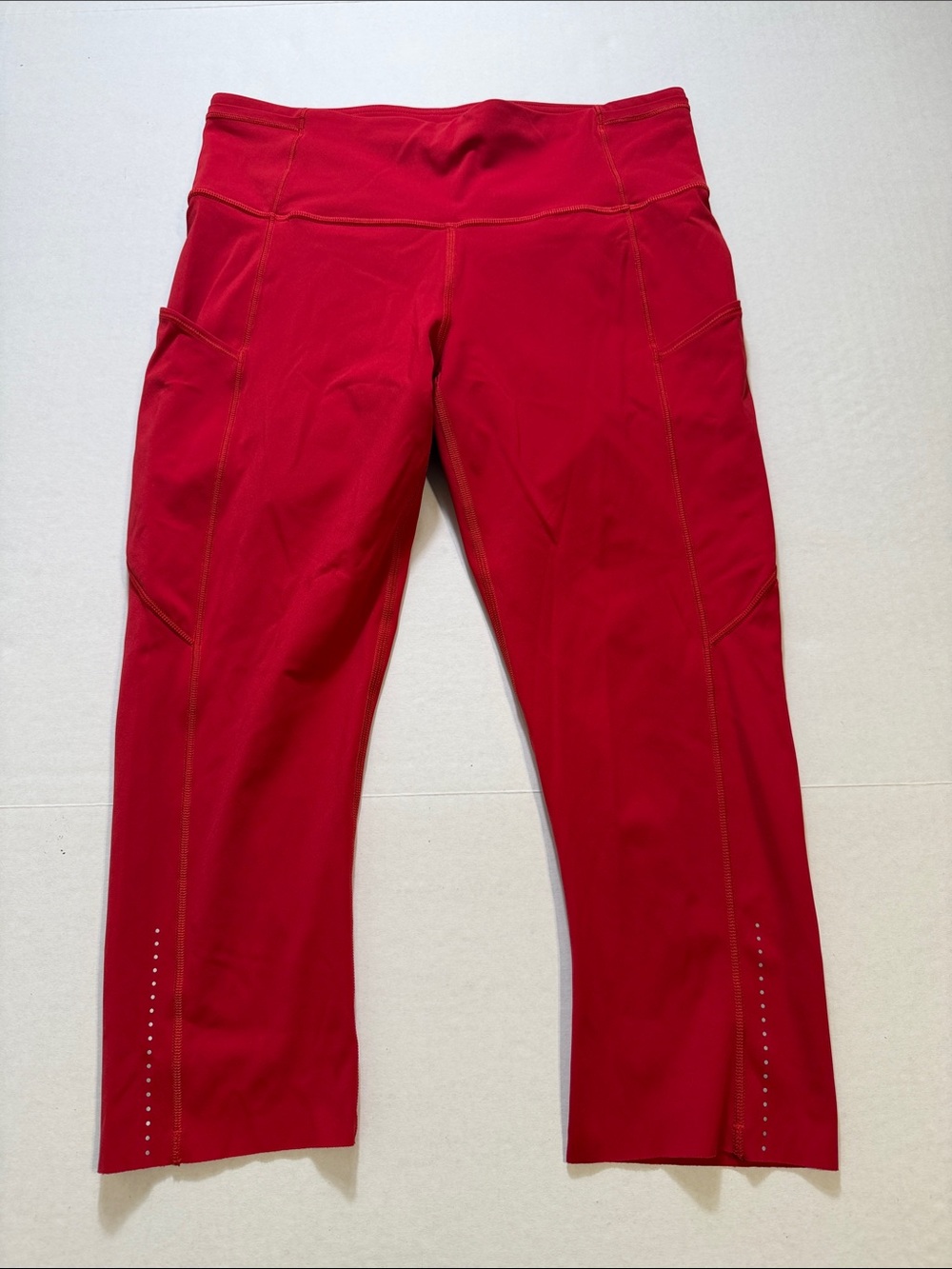Lululemon Fast & Free Crop II *Nulux 19"
Style Number: W6AS5S